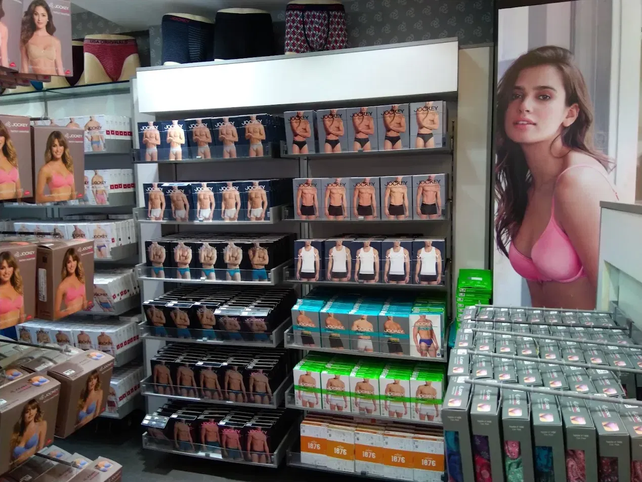 Jockey product display